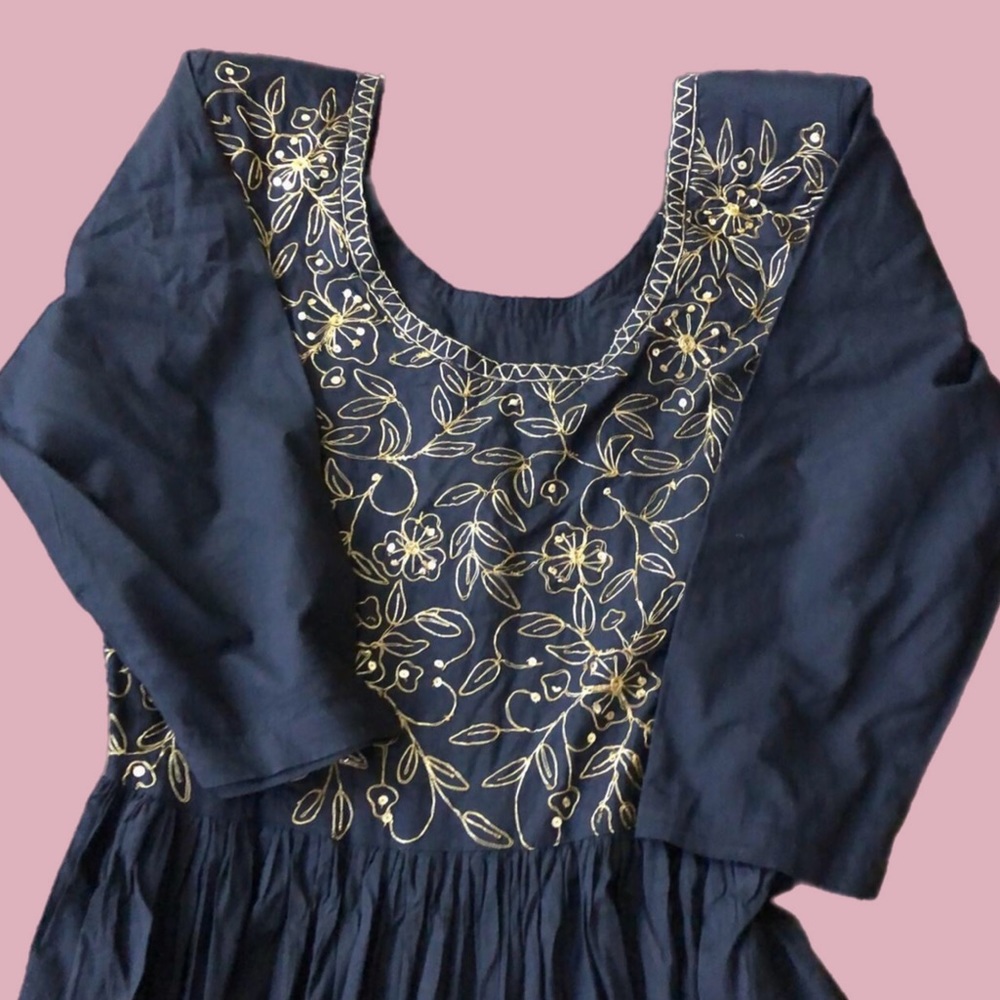 Vintage 80s dress🖤